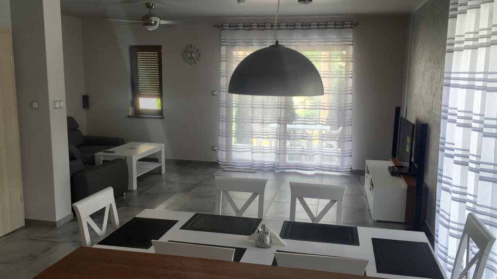 ボシュコボ Grey Houseヴィラ エクステリア 写真