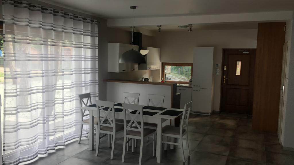 ボシュコボ Grey Houseヴィラ エクステリア 写真